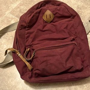 Backpack 🤍